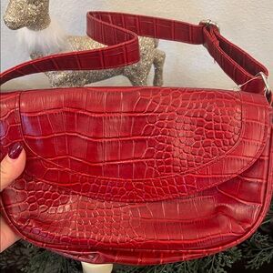 Graceland Elegant Red Croc-Embossed Shoulder Bag
